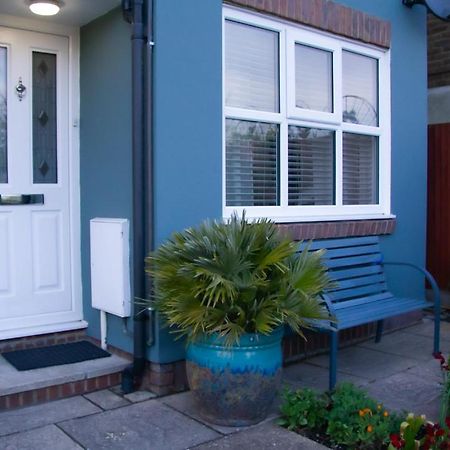 Stunning Seafront House With Garden And Private Parking Villa Eastbourne Exterior photo