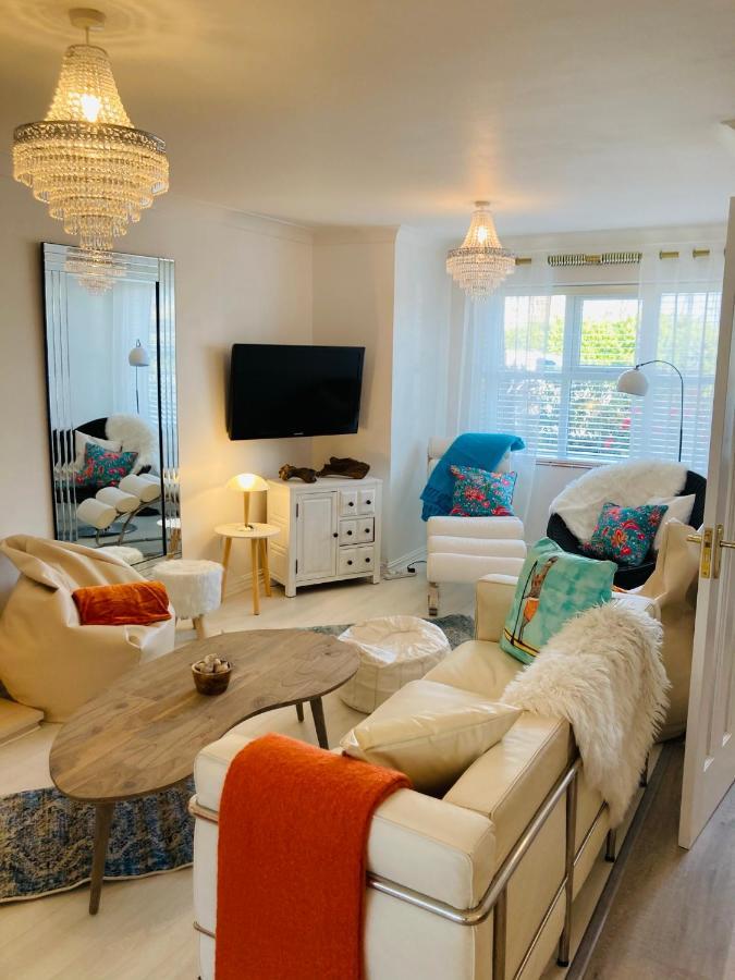 Stunning Seafront House With Garden And Private Parking Villa Eastbourne Exterior photo