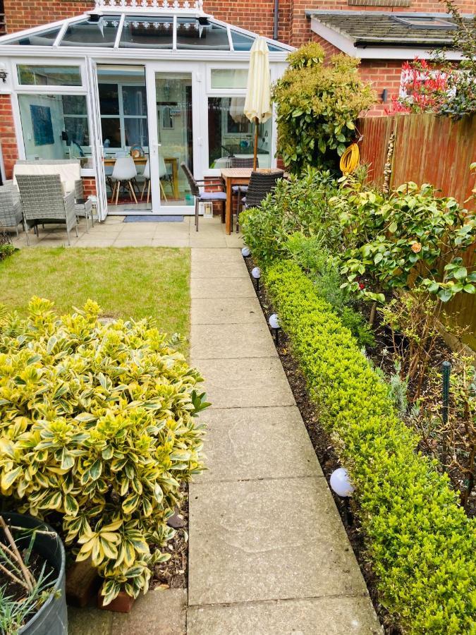 Stunning Seafront House With Garden And Private Parking Villa Eastbourne Exterior photo